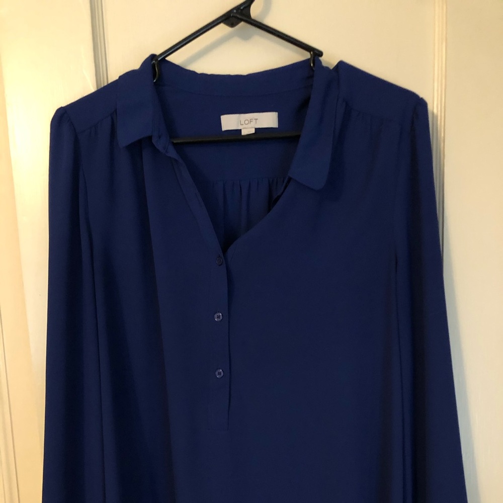 Anne Taylor Loft chiffon shirt